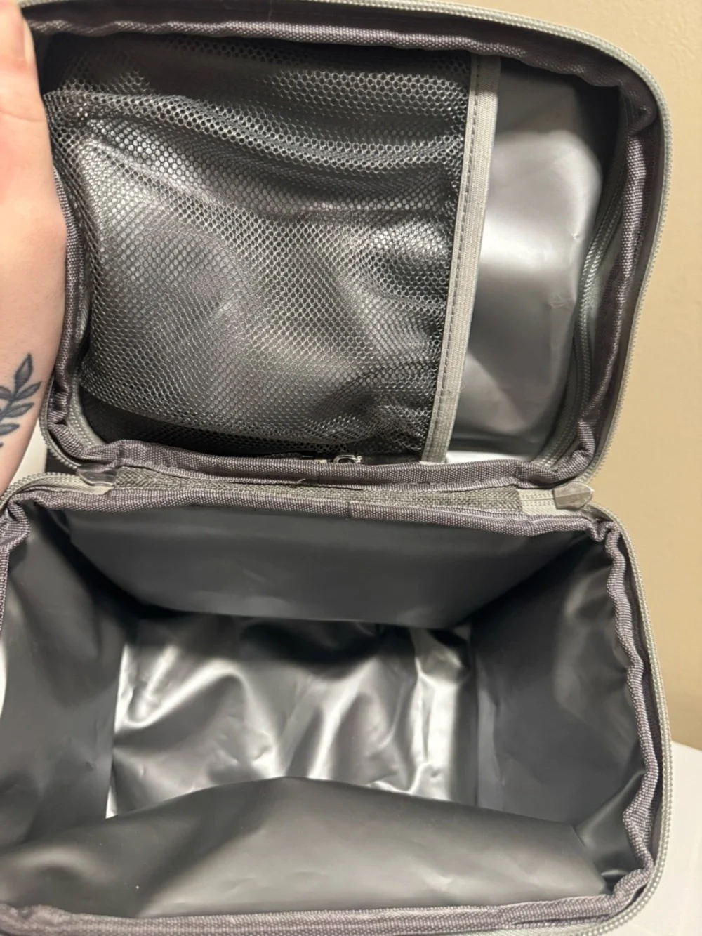 Momcozy Insulated Baby Bottle Bag